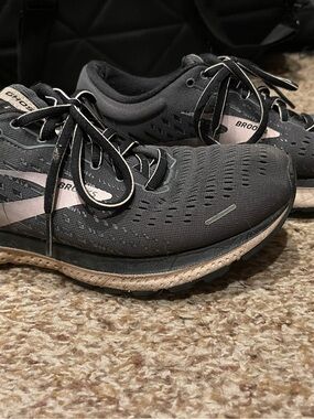 Brooks Womens Ghost Running Shoes